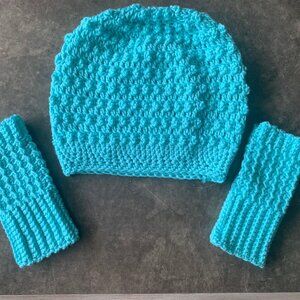 Hand Crocheted Slouchy Beanie & Finger-lress Glove Set NEW